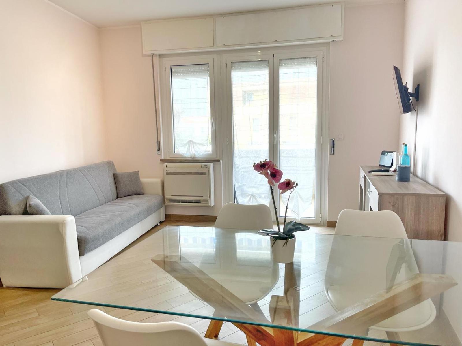 Alghero Charming Apartments, Steps From The Beach Exterior photo